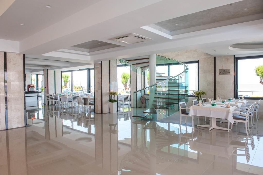 Rhodos Beach Hotel ภายนอก รูปภาพ
