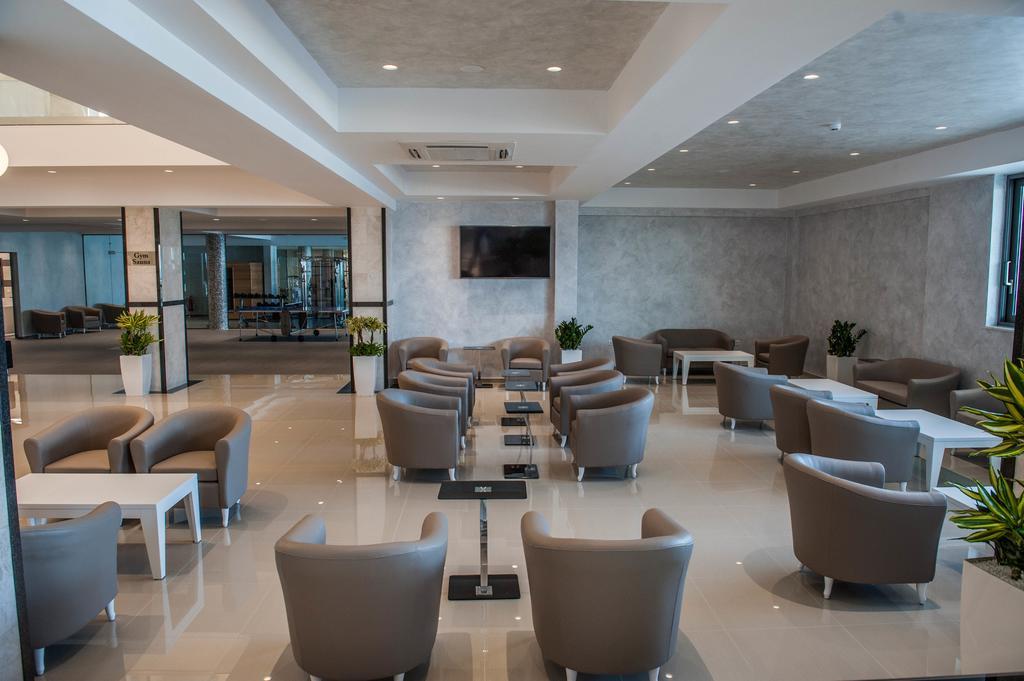 Rhodos Beach Hotel ภายนอก รูปภาพ