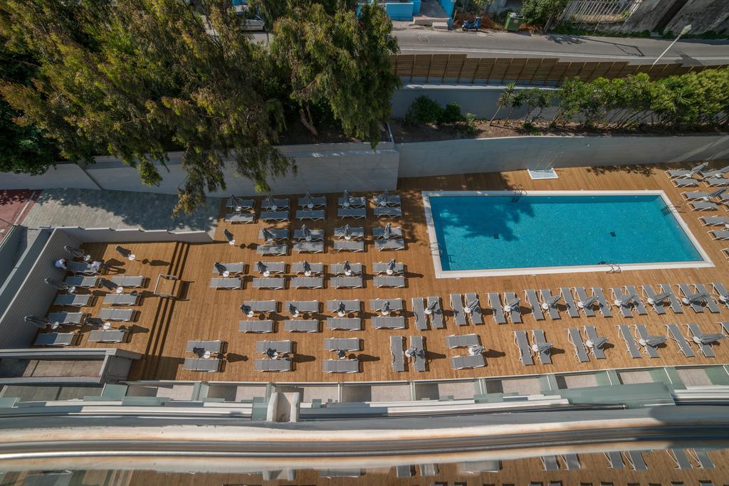 Rhodos Beach Hotel ภายนอก รูปภาพ
